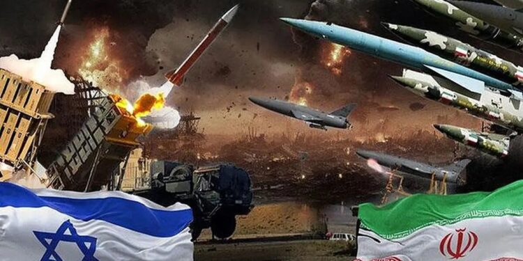 ببینید | اعتراف صمیمانه سرلشگر رحیم صفوی از چند روز اول جنگ ۱۲ روزه: یک مقدار ضعف نشان دادیم ولی…