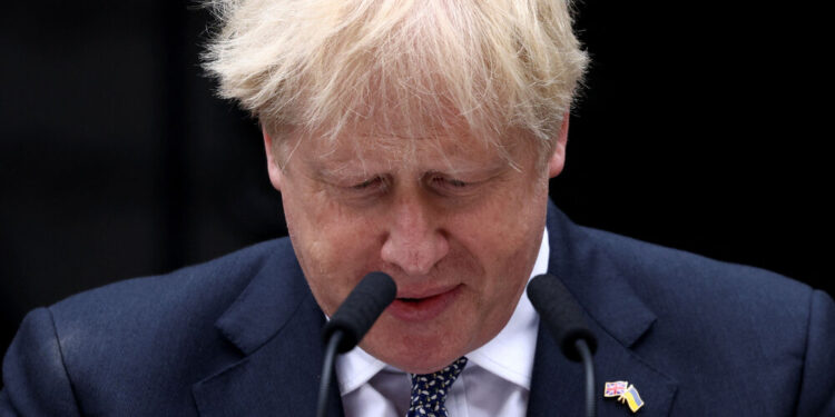 افشاگری گاردین؛ جانسون چگونه بر آتش جنگ اوکراین می‌دمید؟