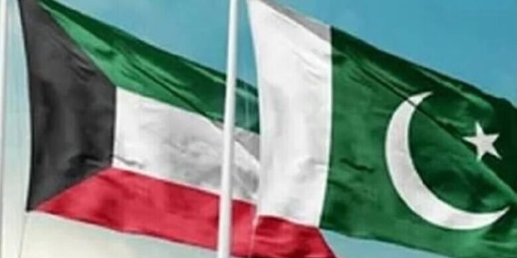 پاکستان با کویت هم پیمان دفاعی بست